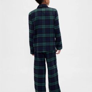 NEW! $64 GAP Kids Plaid Pajama Set - Navy and Green, Never Worn, Super Soft